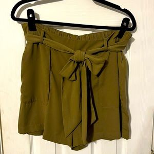 EUC High Waist Tie Shorts